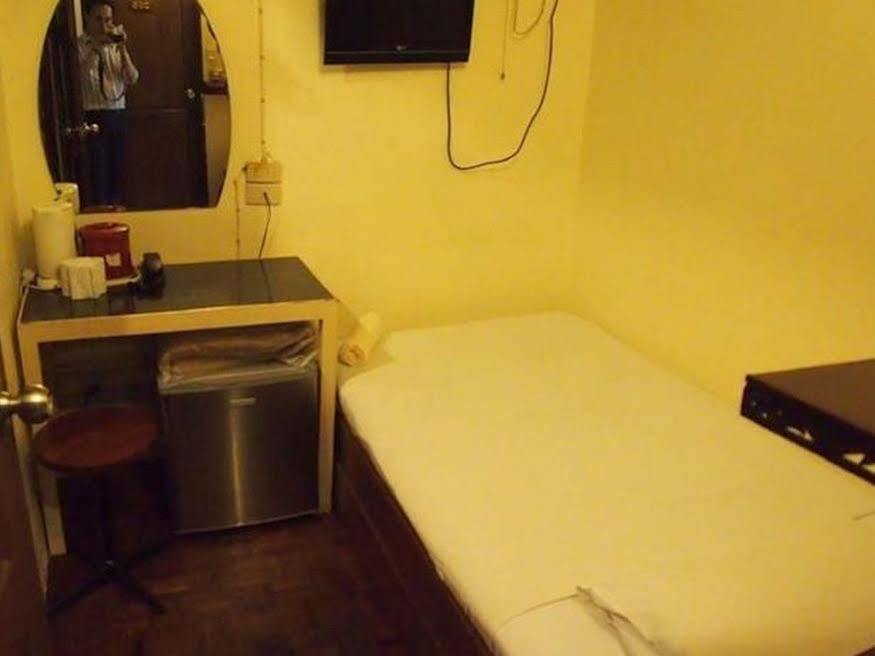A-One Inn Банкок Екстериор снимка